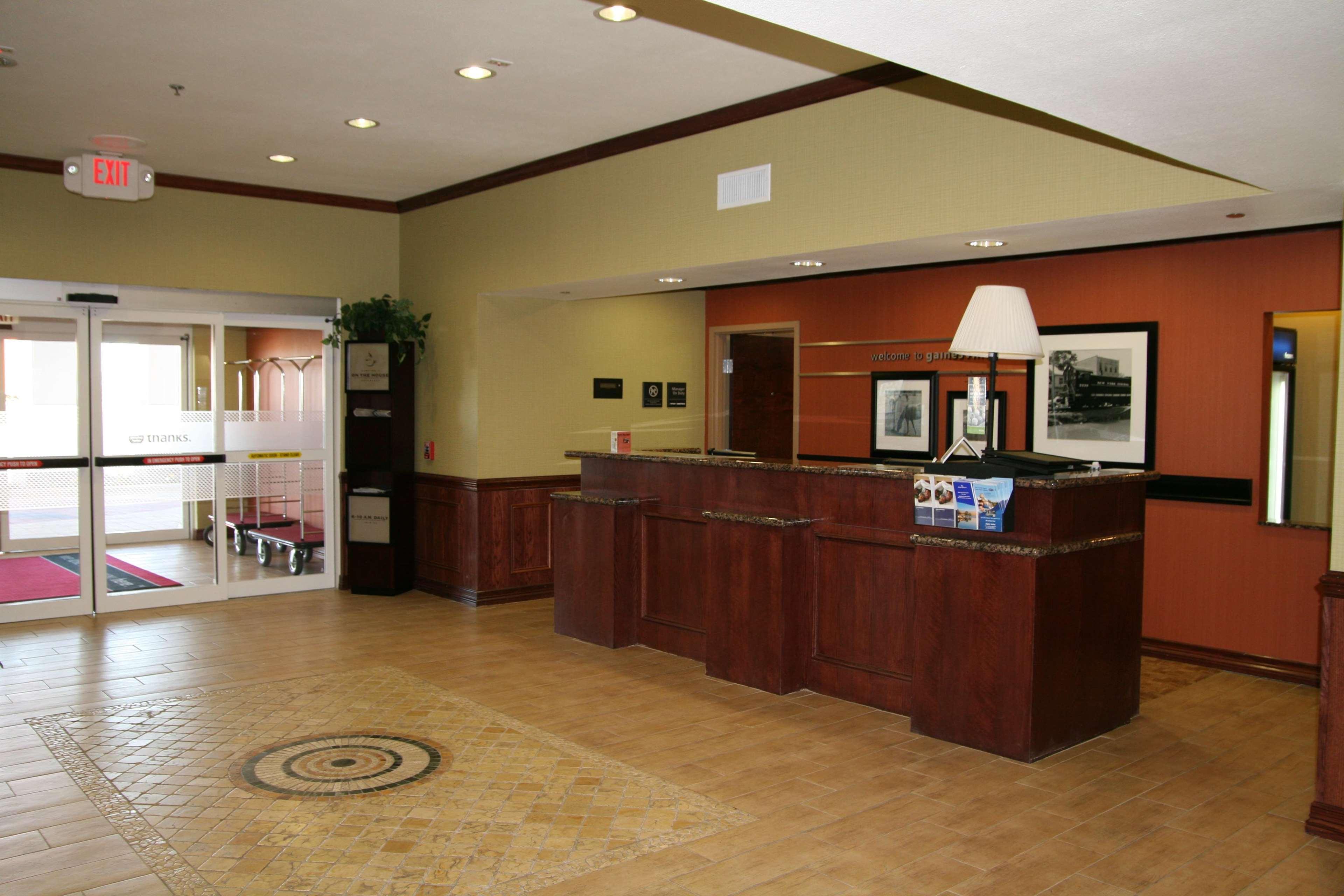 Hampton Inn & Suites Gainesville Extérieur photo